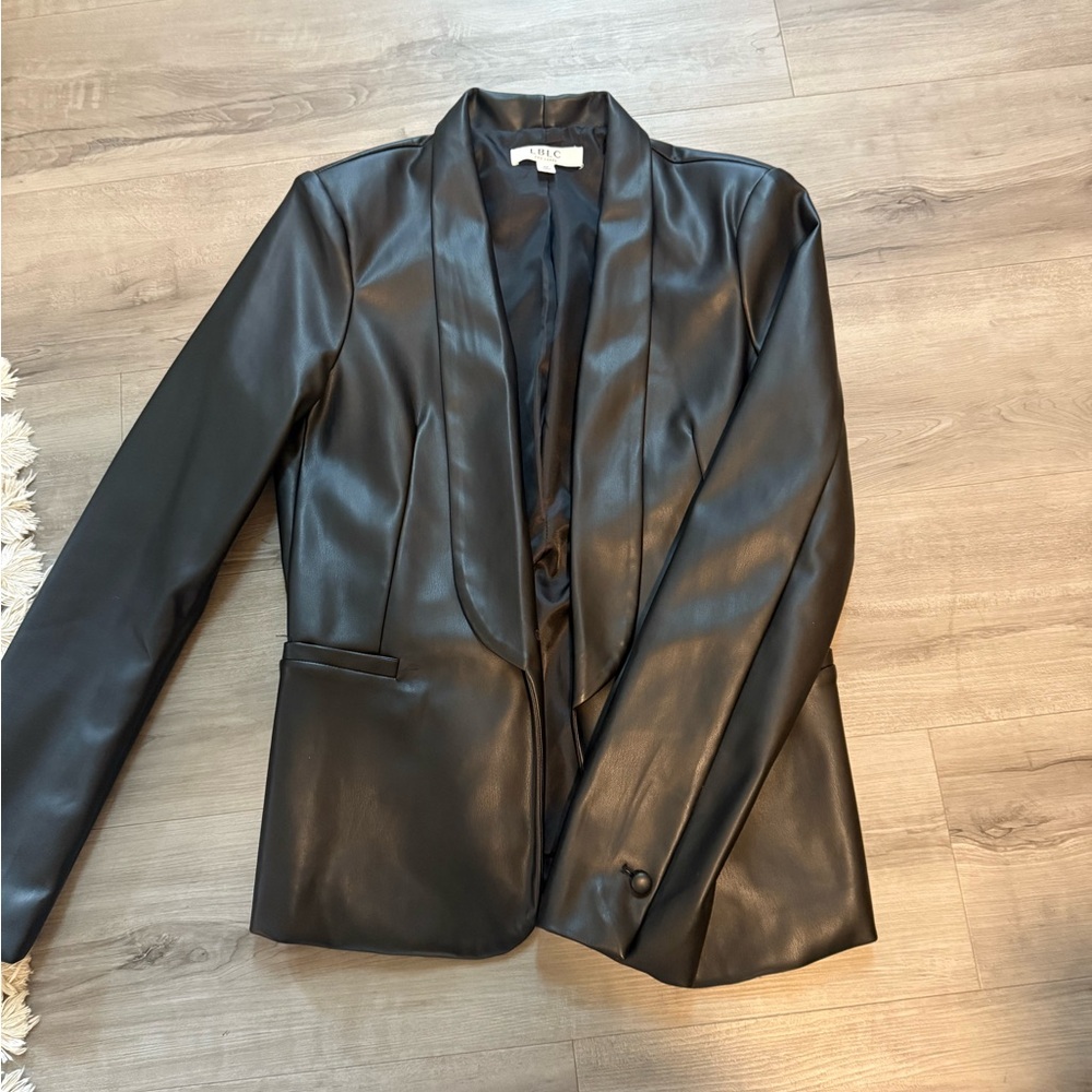 Elegant Black Faux Leather Blazer